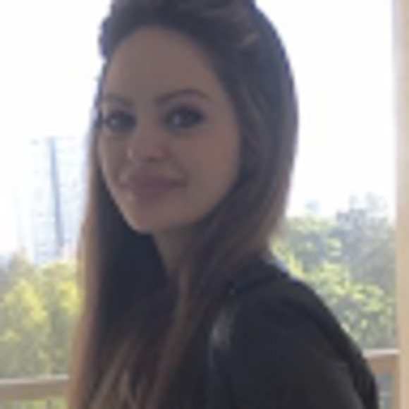 Meet your Posher, Marina - Picture 1 of 1